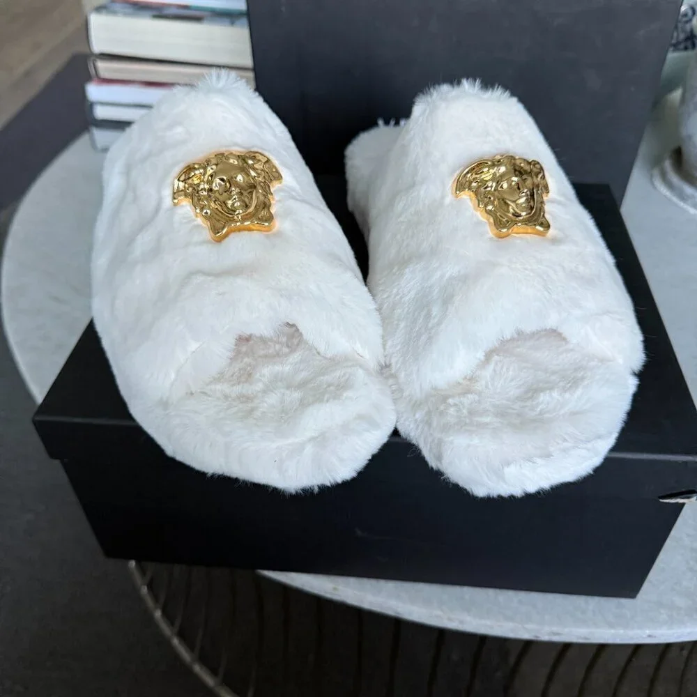 VERSACE‎ Medusa Men's Faux White Slippers, sizes 43